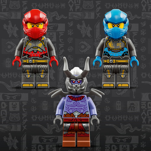 3 NINJAGO® minifigures