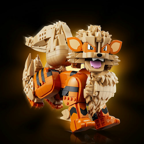 Eye-catching gaming figure