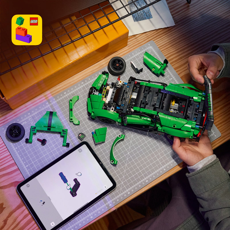 С интерактивни 3D инструкции за построяване