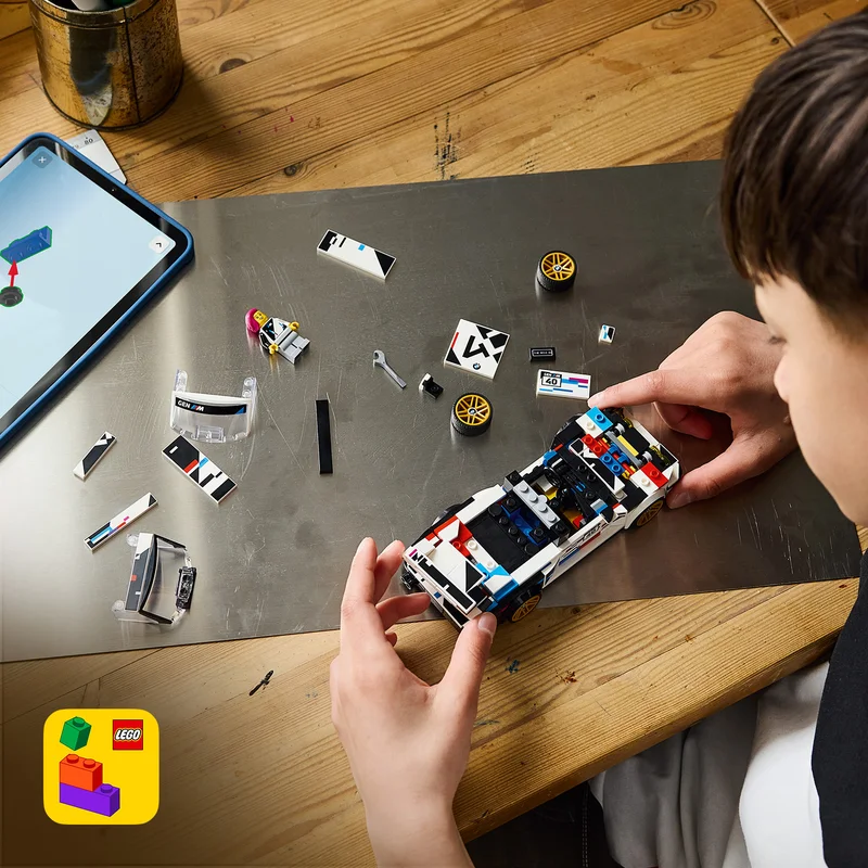 Interaktív, 3D-s építési útmutató