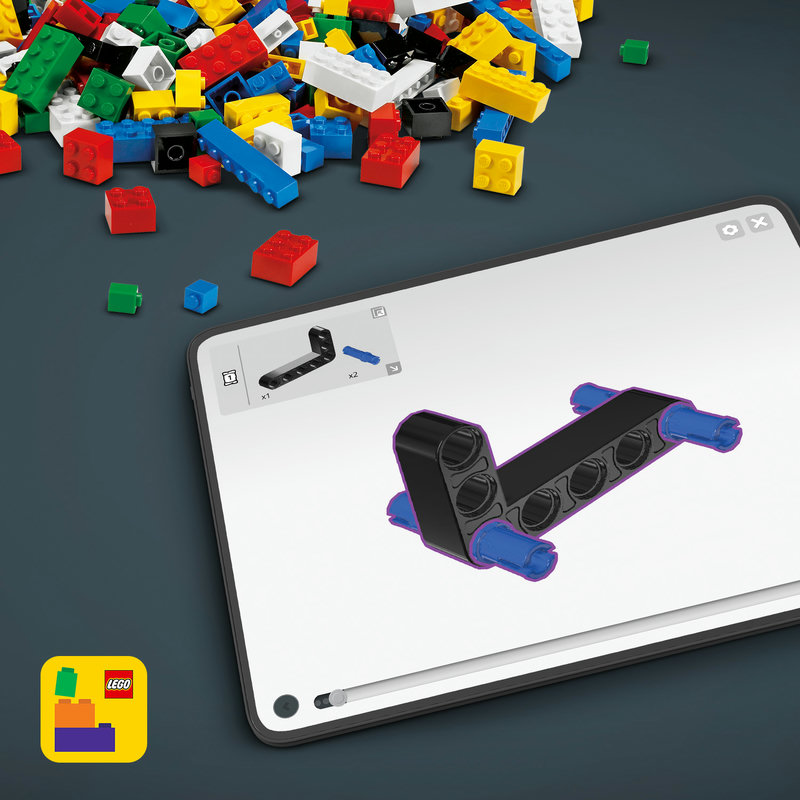 Enter a digital world of building