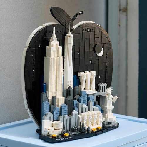Iconic NYC skyline