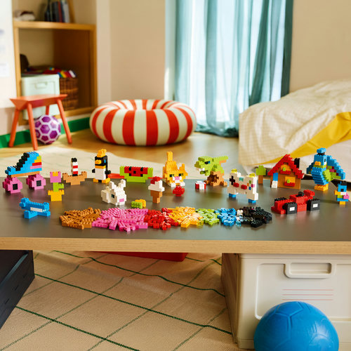 14 inspirational toys to build