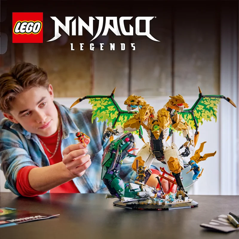 LEGO® NINJAGO® Ultra sárkánycsata építőkészlet