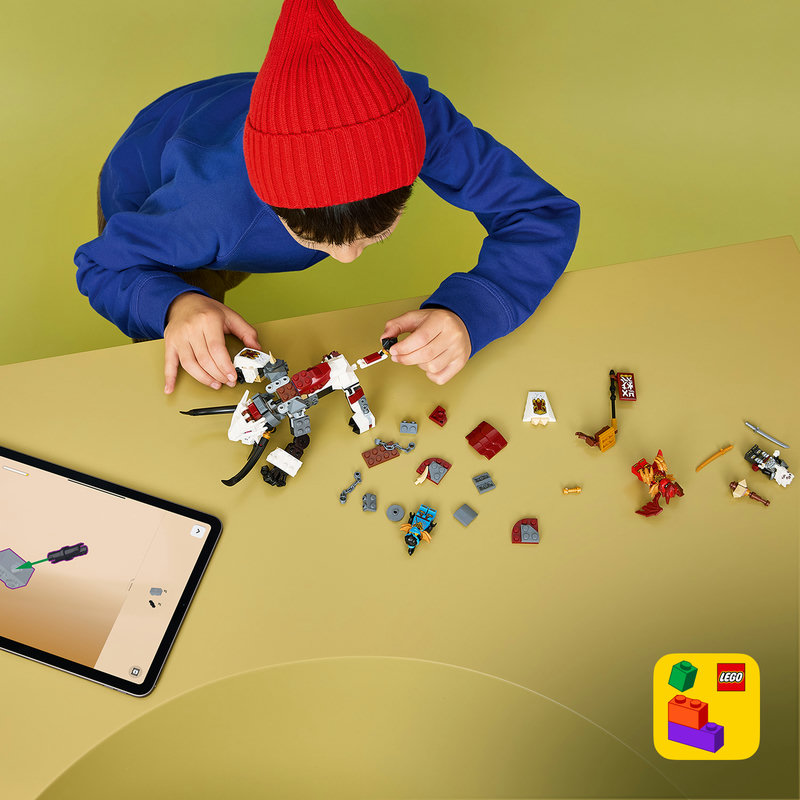 Includes interactive 3D building instructions