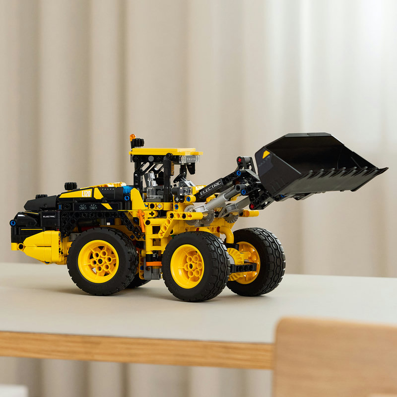A gift for young builders