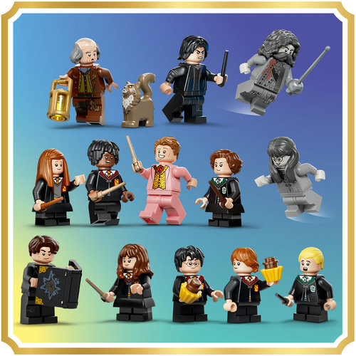 13 minifigures