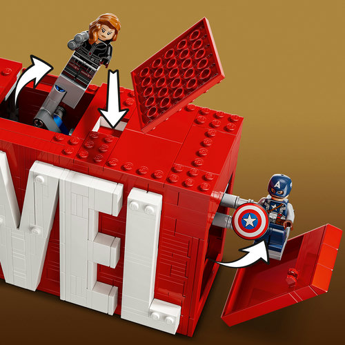 Vyšlete Avengers!