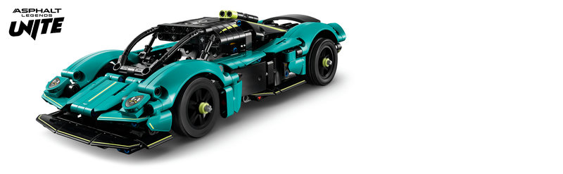 LEGO 42208 Aston Martin Valkyrie Seitenansicht