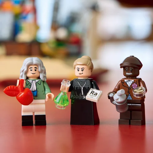 3 LEGO® minifigura