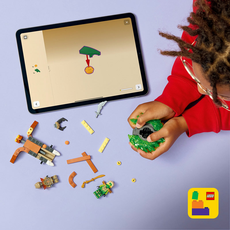 Включва интерактивни 3D инструкции за конструиране