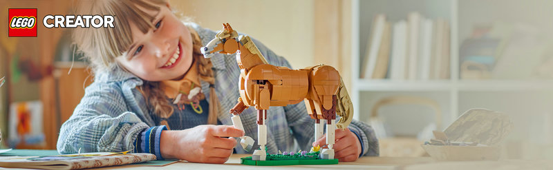 LEGO-Set 31166 Prächtiges Ross Produktbild mit dem großen Pferdemodell