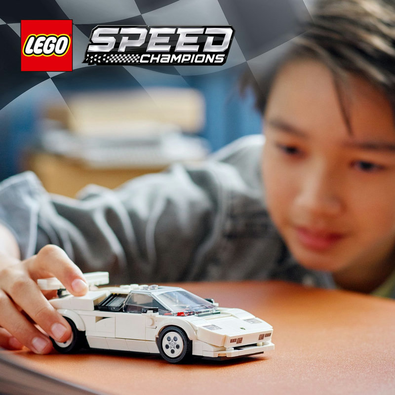 LEGO® komplekt võimsate autode fännidele