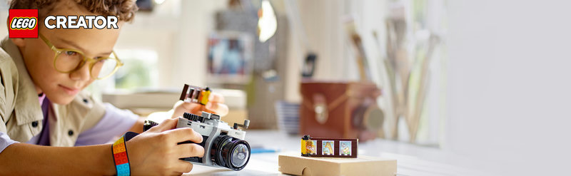 LEGO-Set 31147 Retro Kamera — alle drei Modelle: Kamera, Videokamera und Fernseher nebeneinander