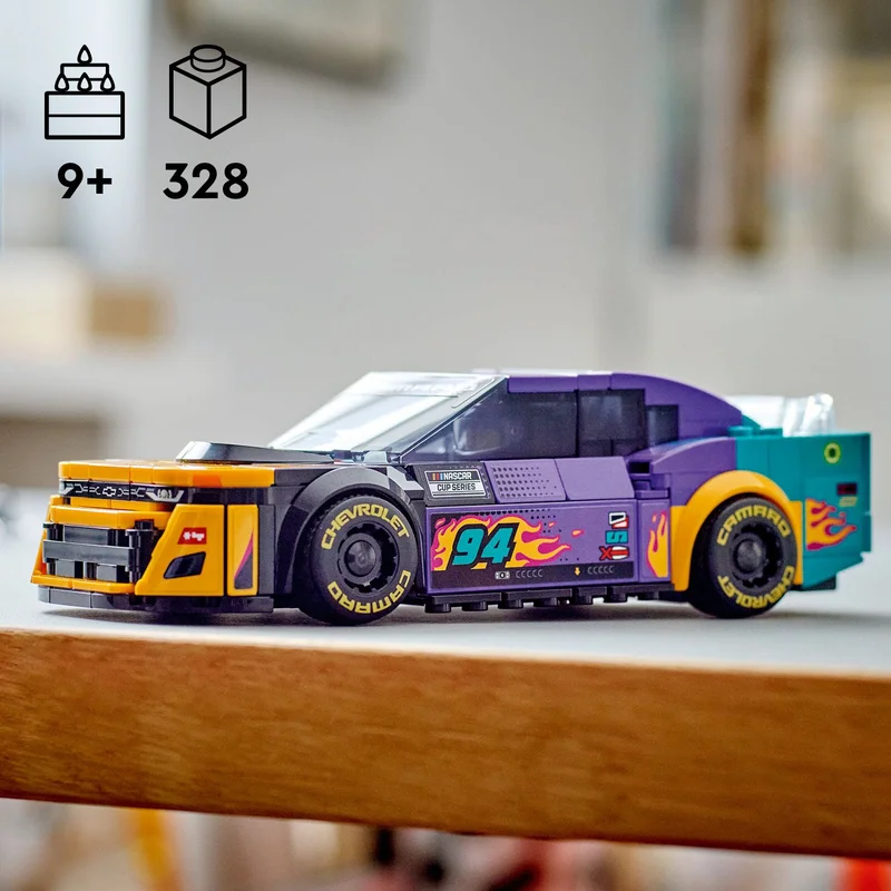 Bámulatos LEGO® ajándék NASCAR® rajongóknak