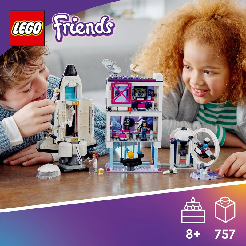 „Космическа академия“ развива въображението