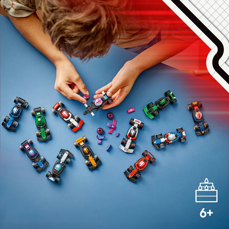 12 gyűjthető LEGO® F1® mini-versenyautó