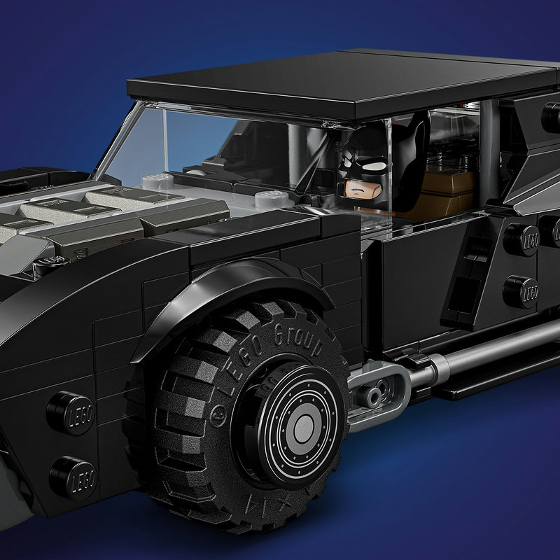 LEGO 76332 Batmobil Action
