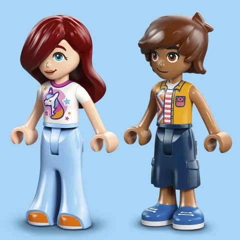4 LEGO® Friends karakterek