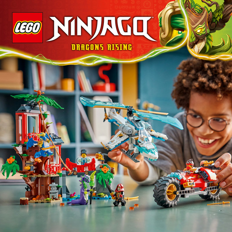Битка при дървесната къща с превозни средства на нинджите от LEGO® NINJAGO®