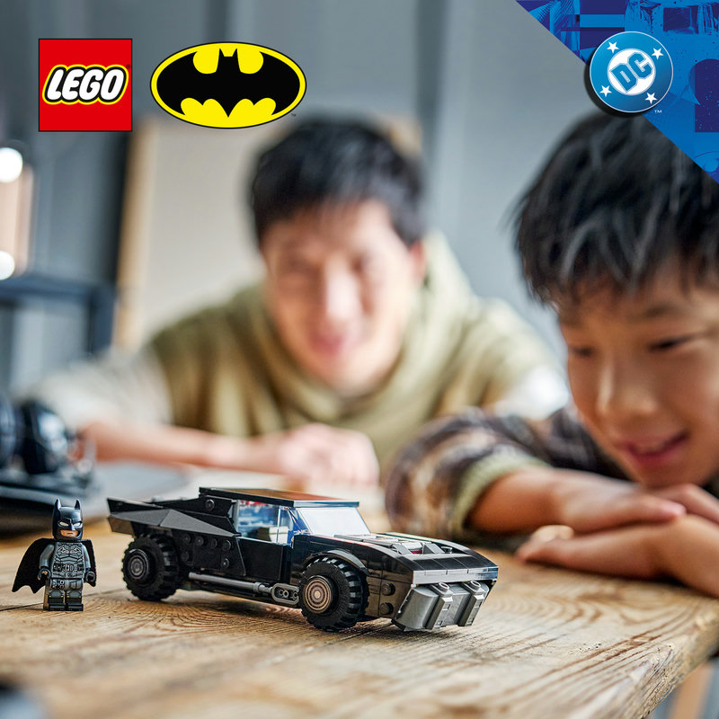 LEGO 76332 Batmobil Detailansicht