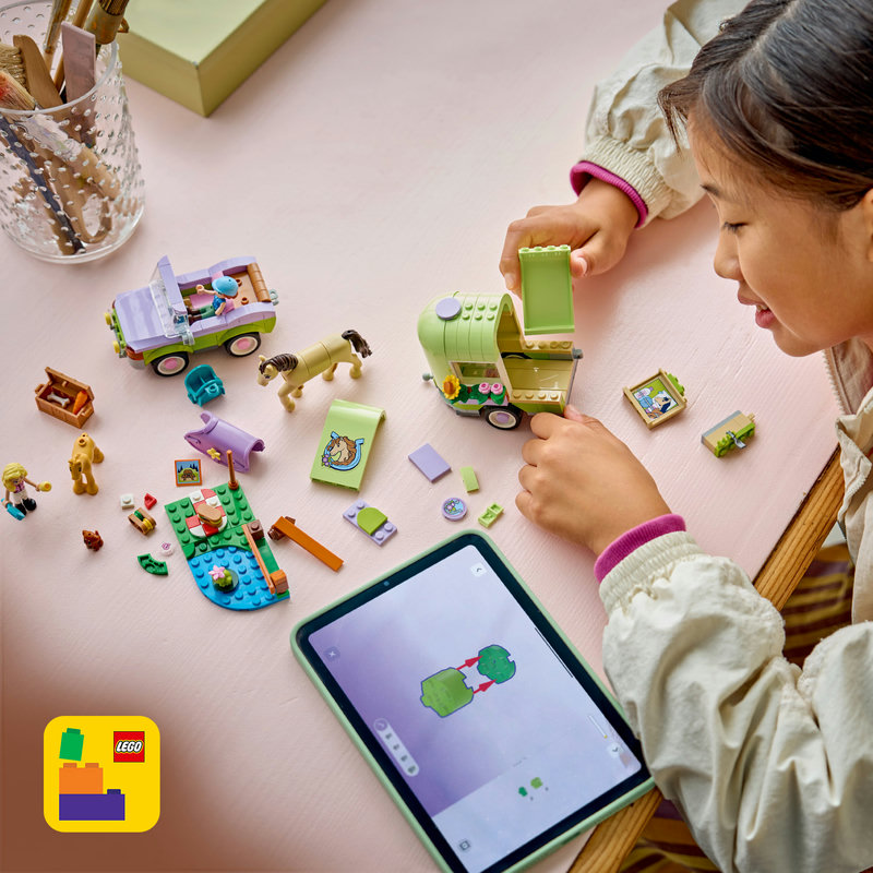 Включва интерактивни 3D инструкции за конструиране