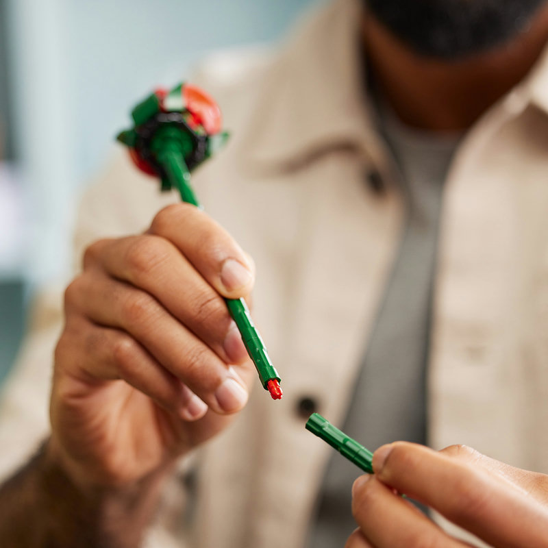 LEGO 10328 Einzelne Rose in voller Blüte