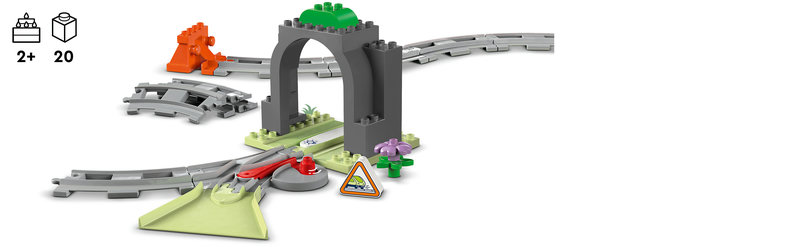 LEGO 10425 Kind baut Schienenstrecke mit Weiche