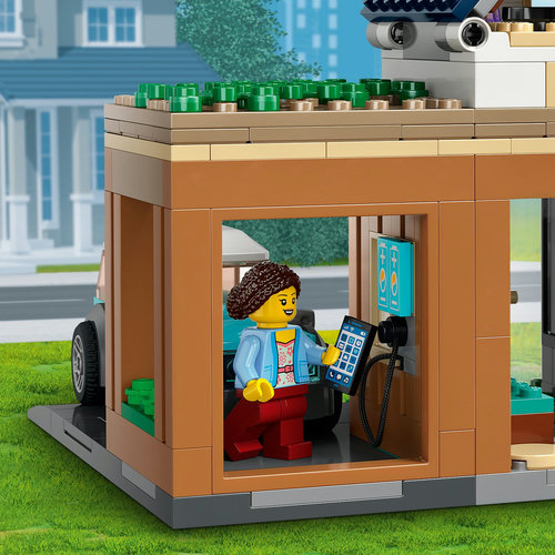  LEGO My City Family House and Electric Car 60398