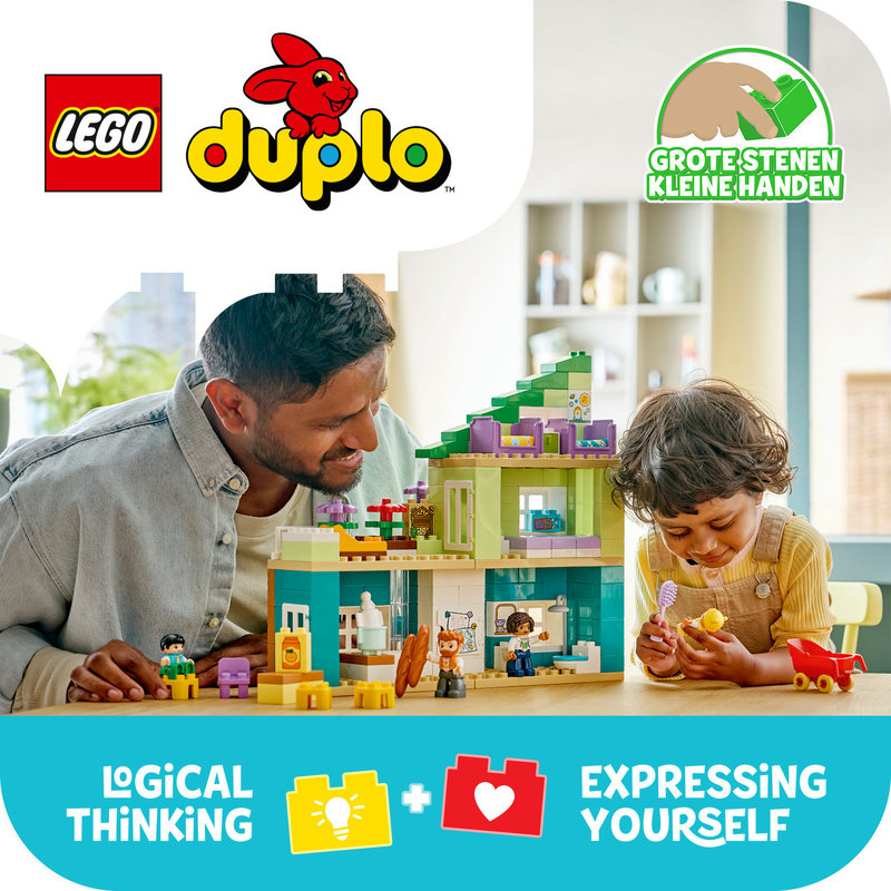 Gedetailleerde speelgoedset van een familiehuis