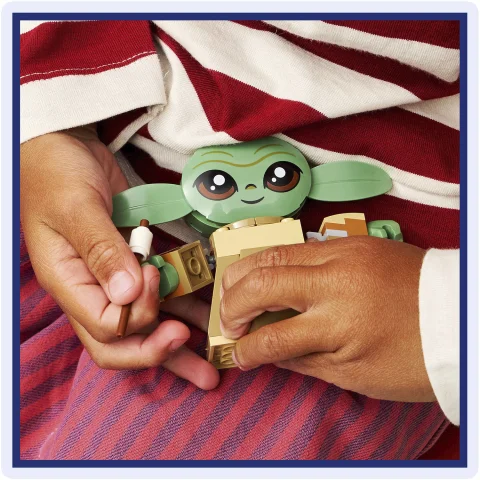 Posable Grogu figure