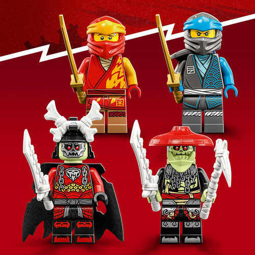 Rinkinyje yra 4 minifigūrėlės