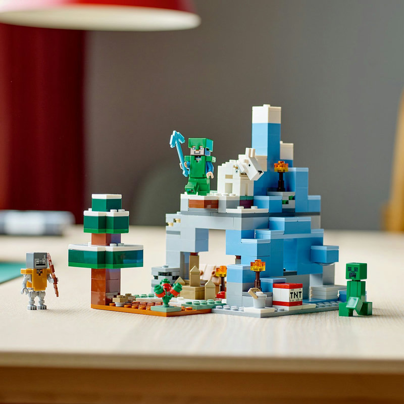 „Minecraft®“ veiksmas – į žaidėjų rankas