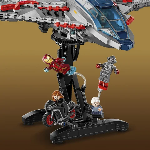 Állítsd be a hősöket a fantasztikus akcióhoz!