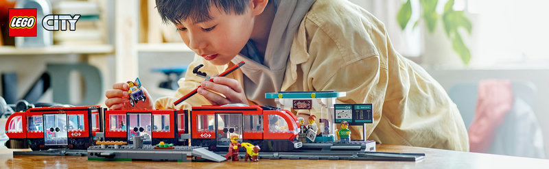 LEGO 60423 Straßenbahn mit Haltestelle - Gesamtansicht