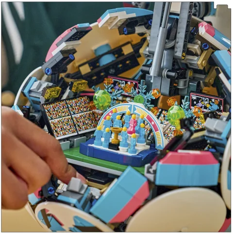 Mozgalmas győzelmi jelenet