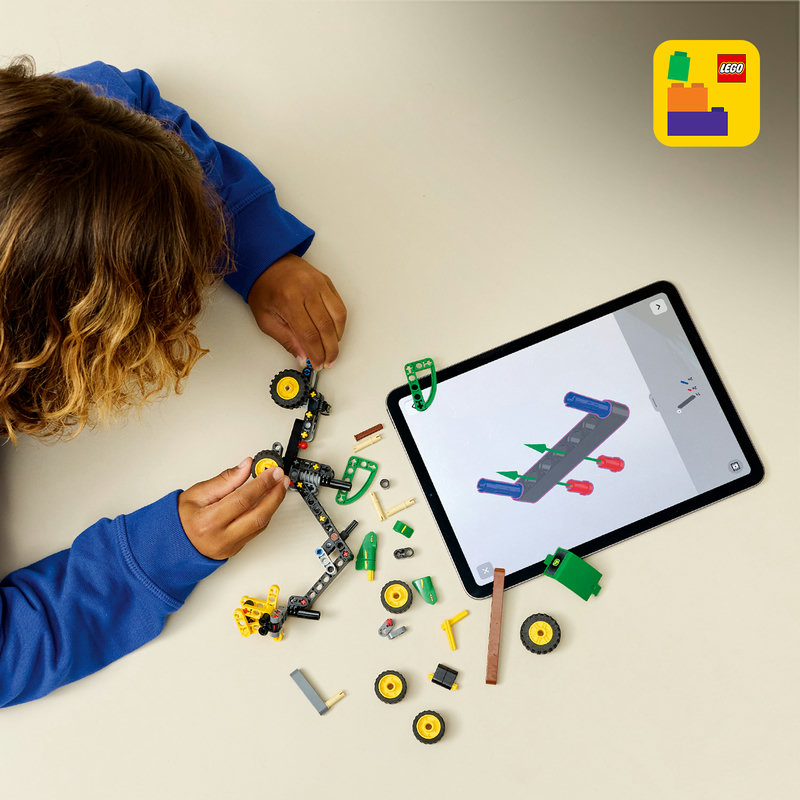 Includes interactive 3D building instructions