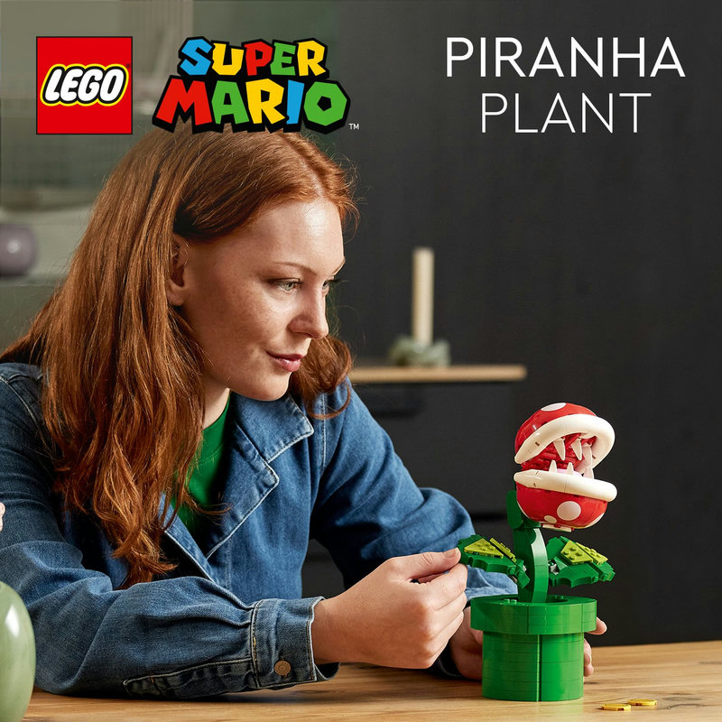 Super Mario™ Piranha Plant display model