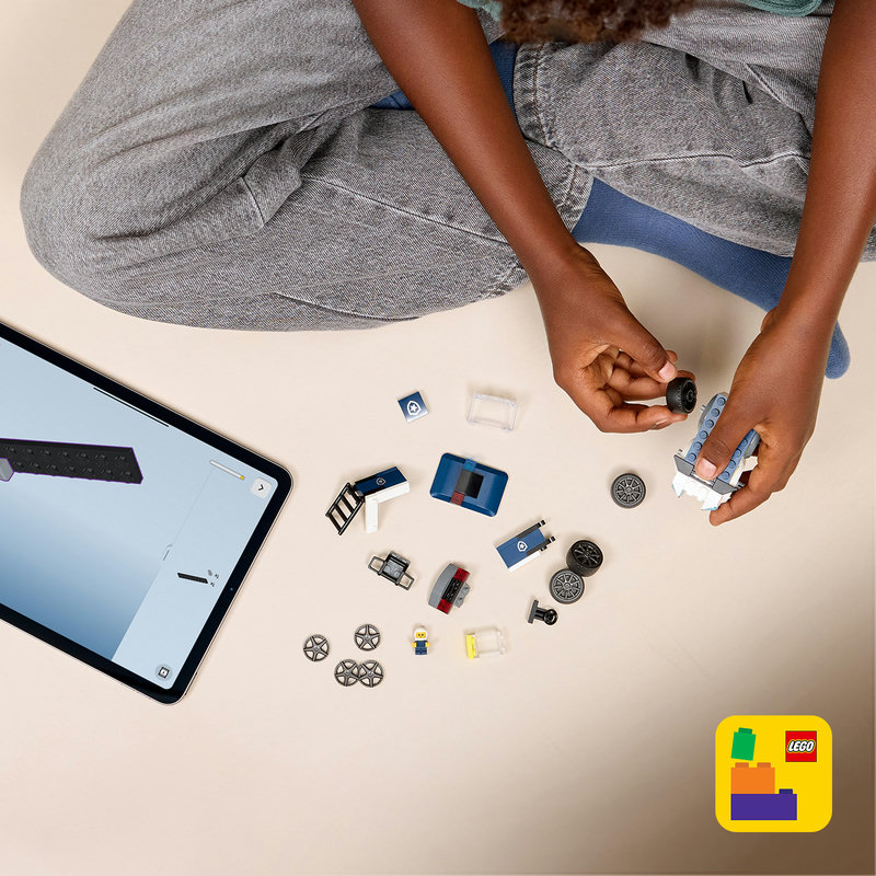 Enter a digital world of building