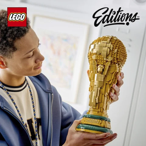 An awesome LEGO® trophy model