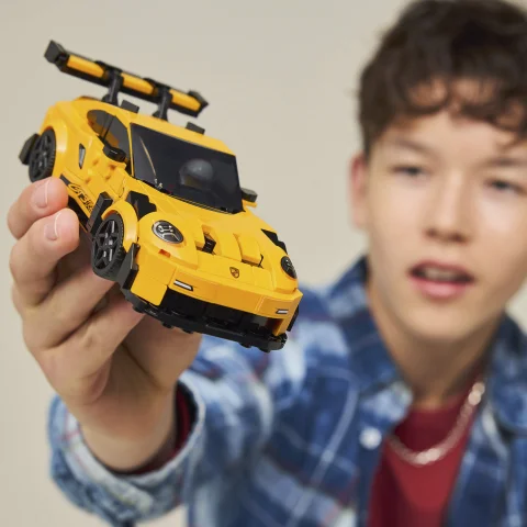 Porsche autó játékhoz és kiállításhoz