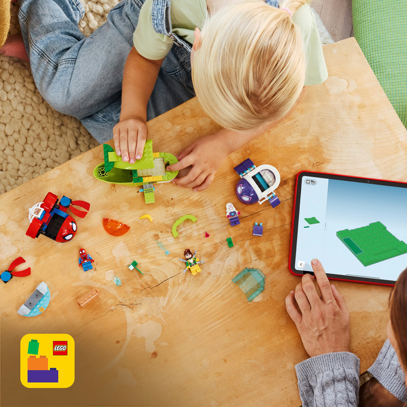 Includes interactive 3D building instructions