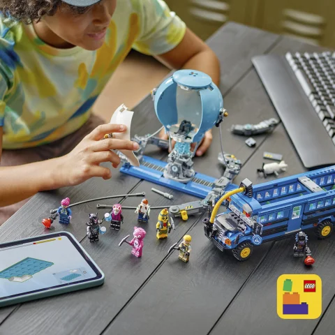 Enter a digital world of building