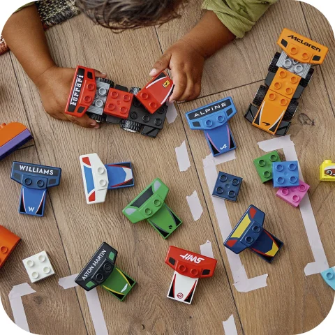 Valósághű részletek