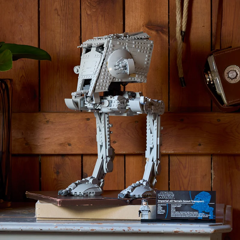 Tele valósághű részletekkel