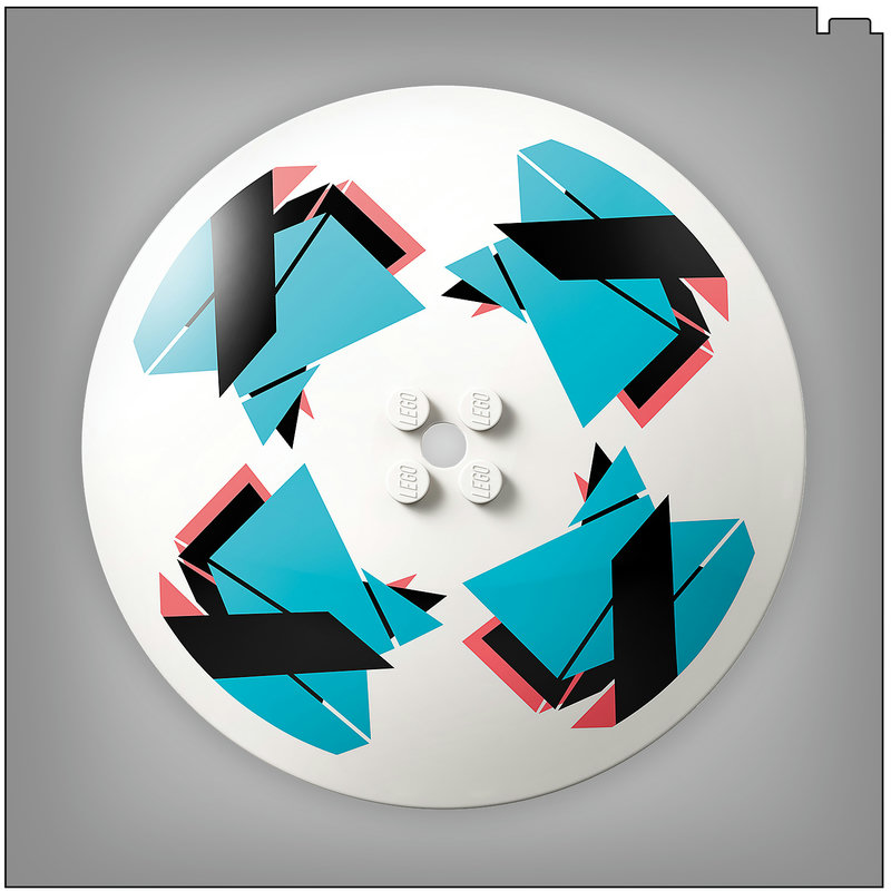 LEGO 43019 Fußball Seitenansicht